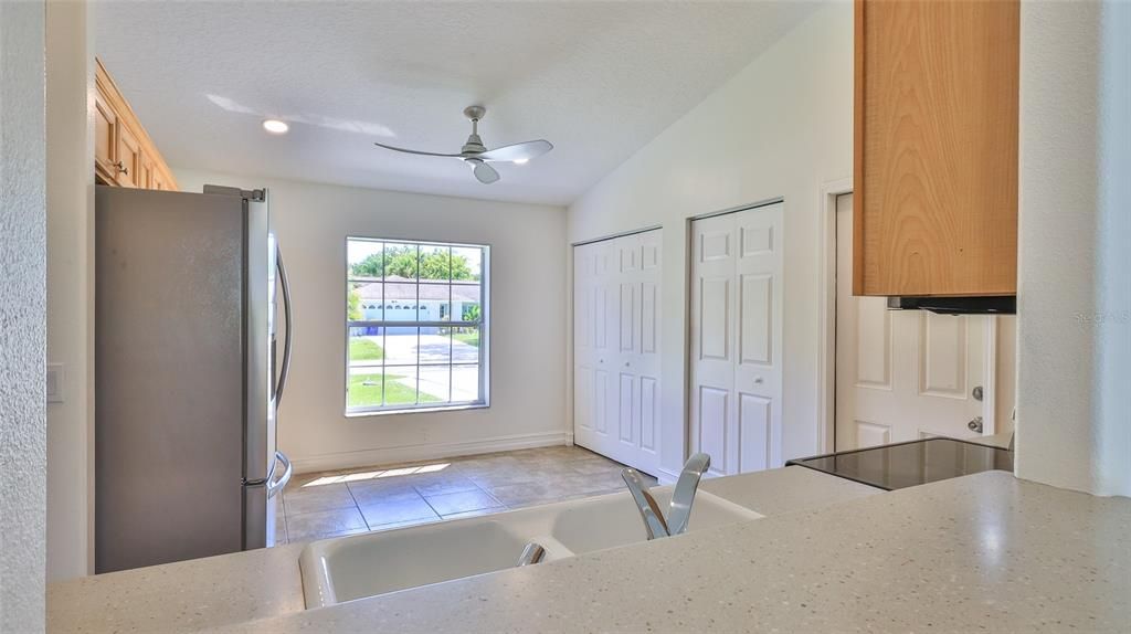 For Sale: $339,000 (4 beds, 2 baths, 1747 Square Feet)