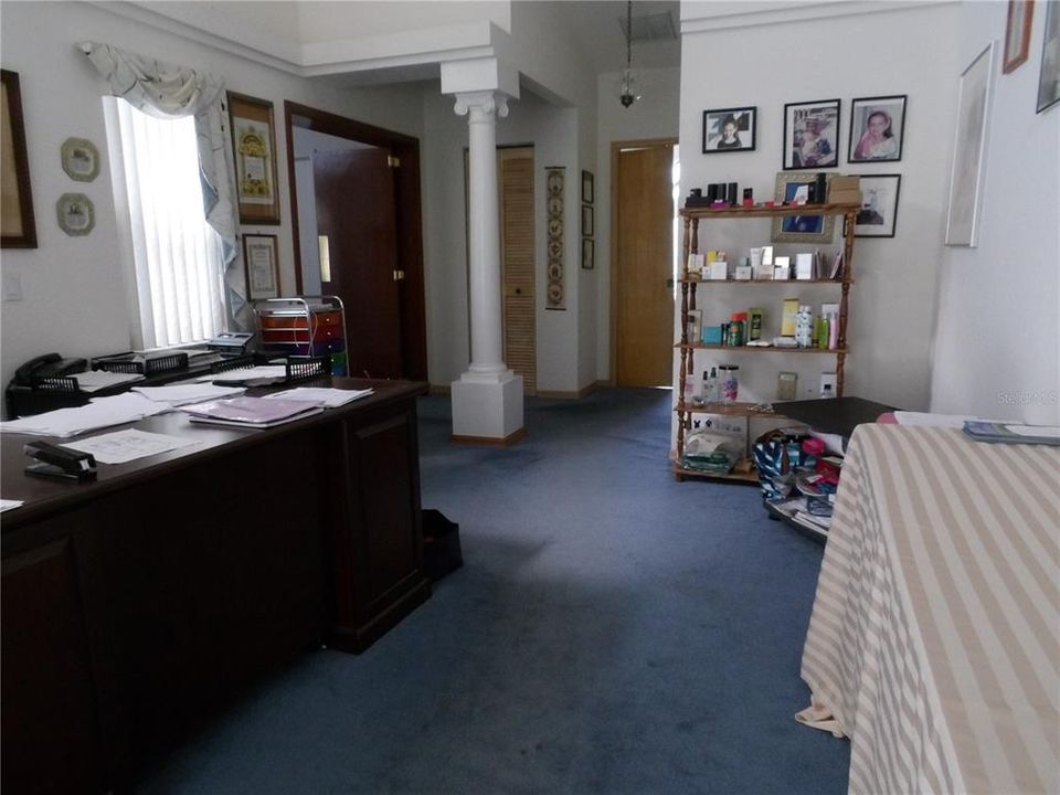 For Sale: $650,000 (6 beds, 5 baths, 5670 Square Feet)