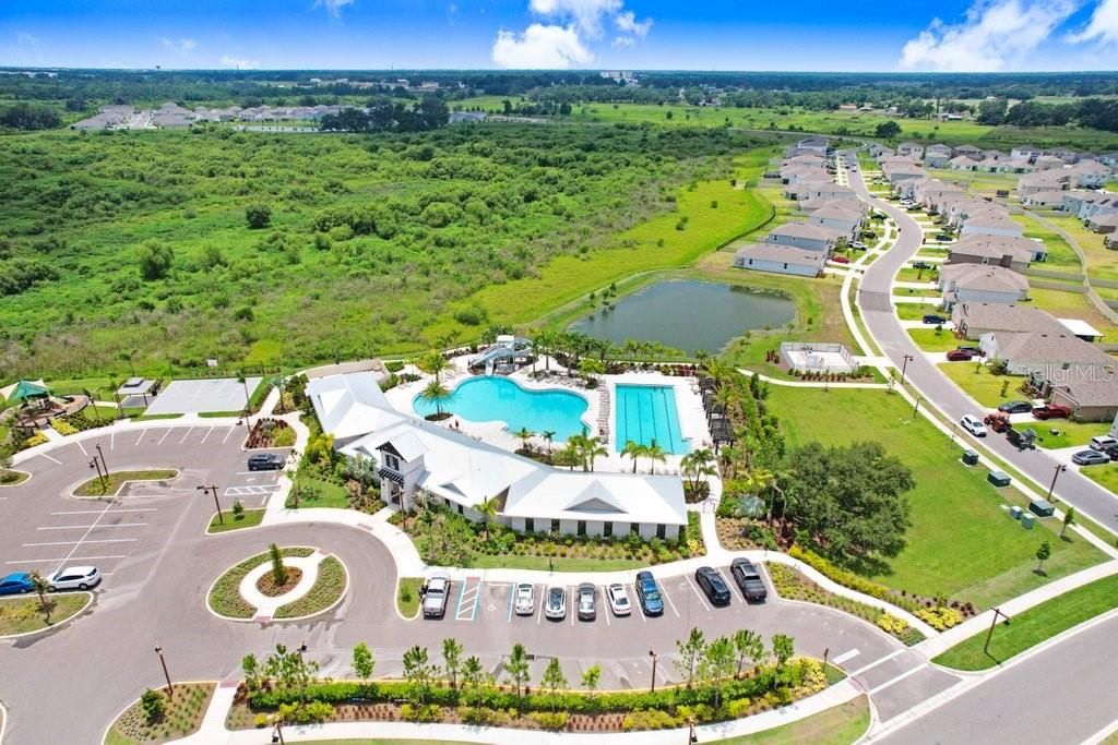 Activo con contrato: $315,000 (3 camas, 2 baños, 1565 Pies cuadrados)