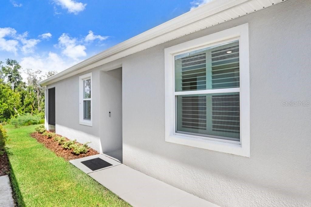 Activo con contrato: $315,000 (3 camas, 2 baños, 1565 Pies cuadrados)