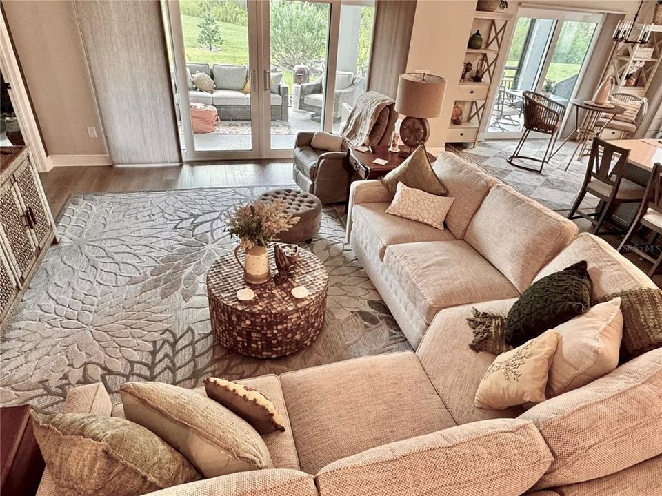 На продажу: $541,900 (3 спален, 2 ванн, 1861 Квадратных фут)