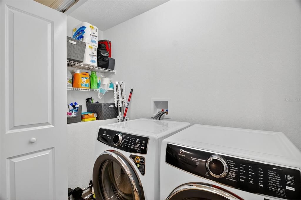 For Sale: $349,900 (3 beds, 2 baths, 1440 Square Feet)