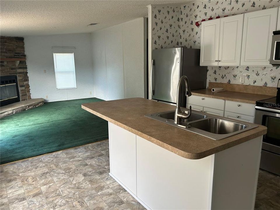 En Venta: $169,000 (3 camas, 2 baños, 1500 Pies cuadrados)