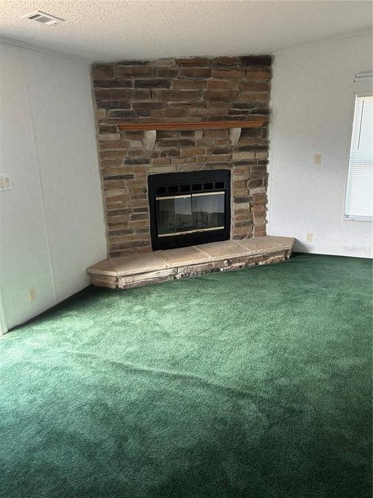 En Venta: $169,000 (3 camas, 2 baños, 1500 Pies cuadrados)