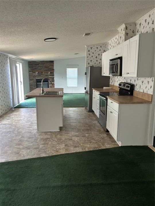 En Venta: $169,000 (3 camas, 2 baños, 1500 Pies cuadrados)