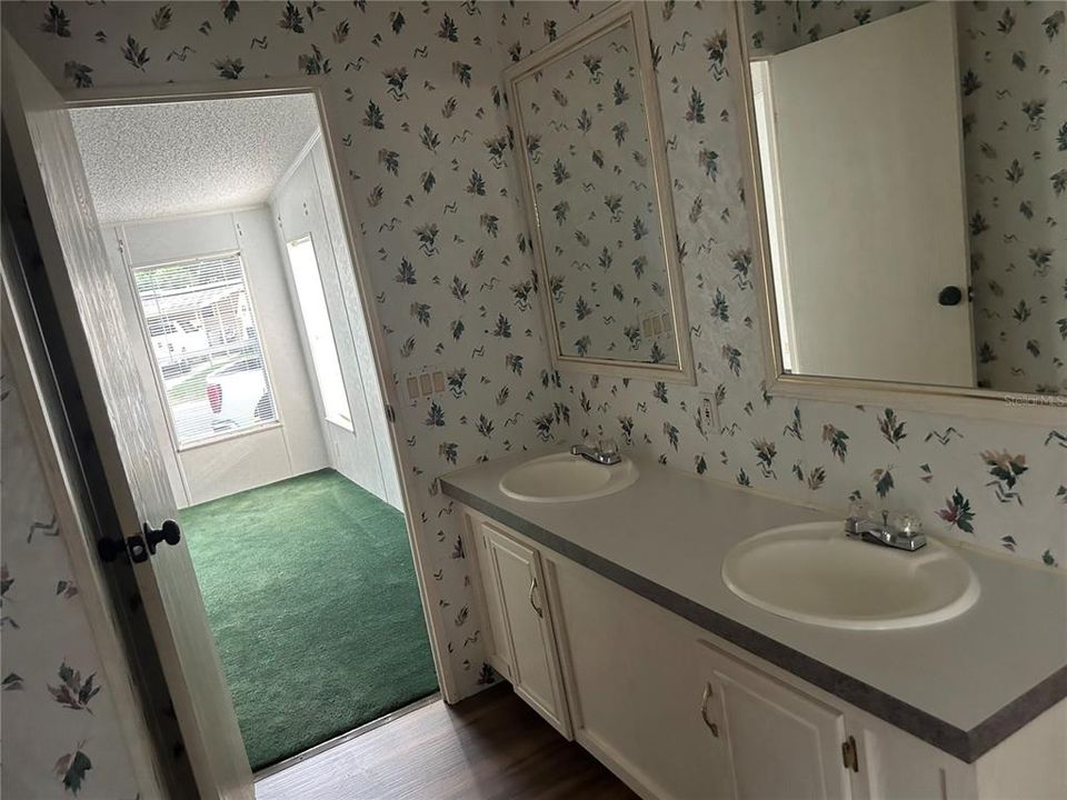 En Venta: $169,000 (3 camas, 2 baños, 1500 Pies cuadrados)