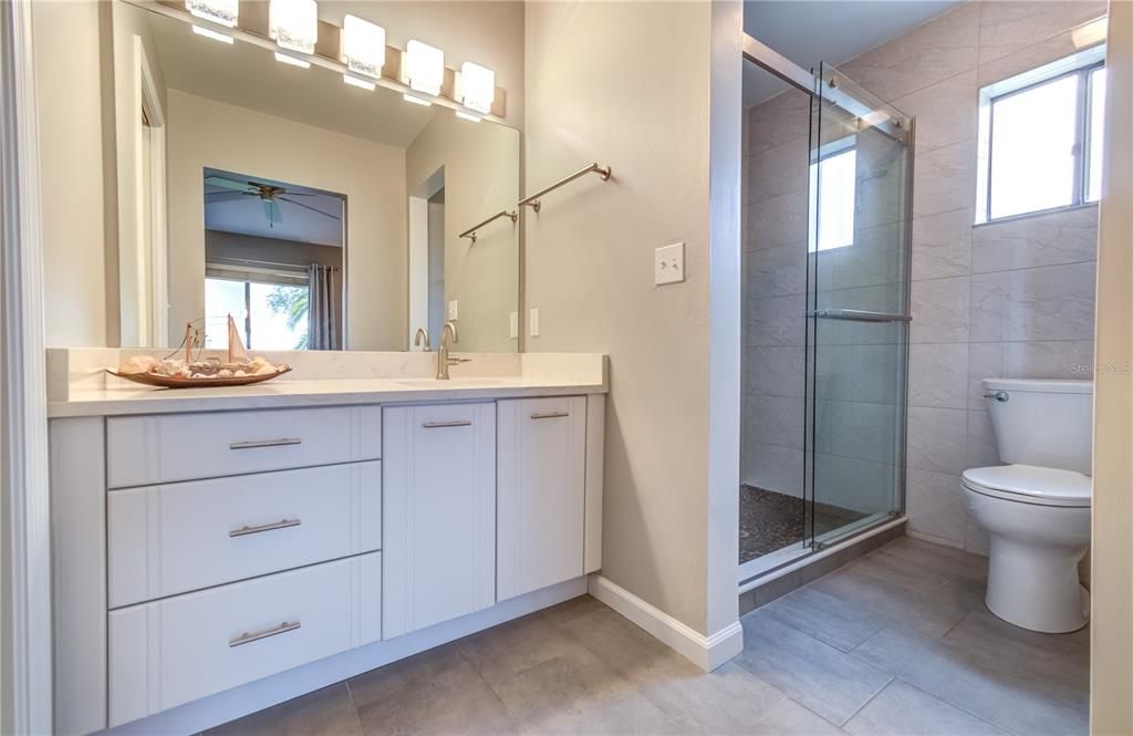 For Rent: $3,000 (3 beds, 2 baths, 1507 Square Feet)