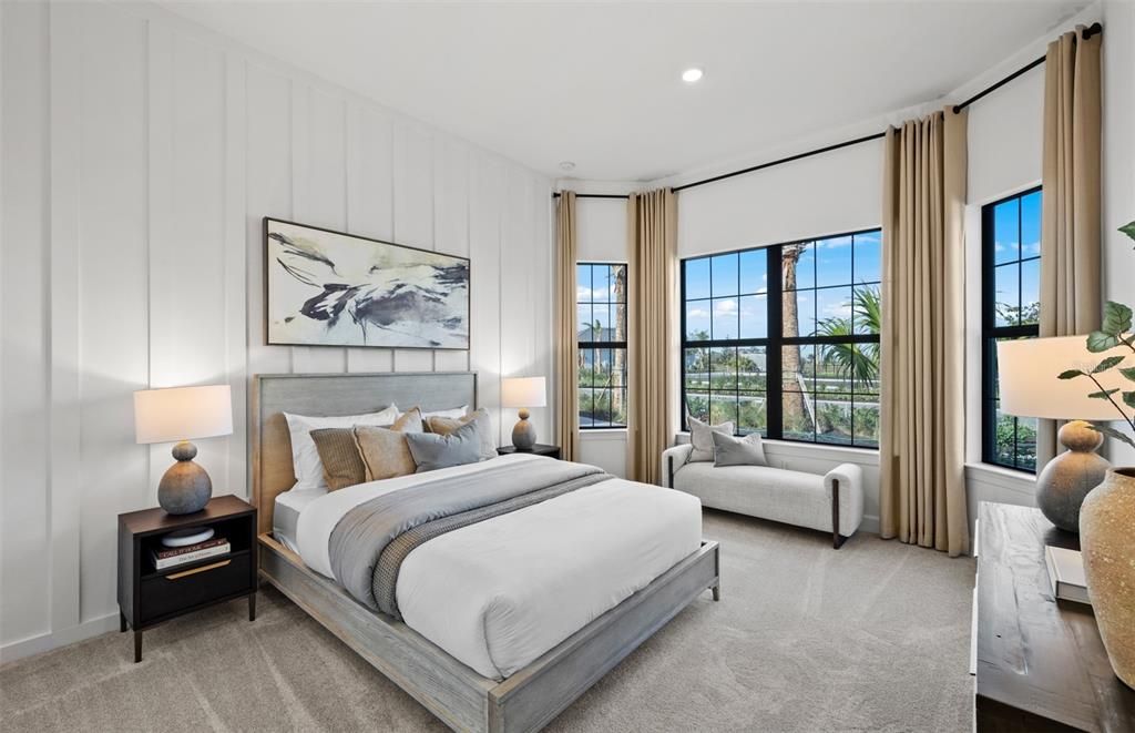 合同活跃: $896,100 (3 贝兹, 3 浴室, 2483 平方英尺)