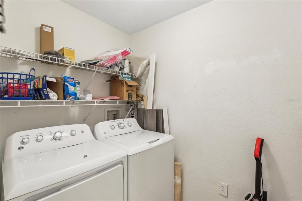 For Sale: $179,000 (2 beds, 2 baths, 1032 Square Feet)