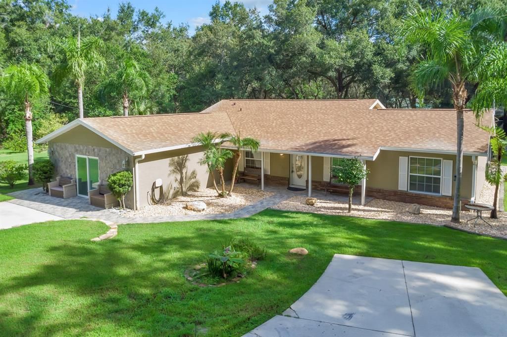 For Sale: $985,000 (4 beds, 3 baths, 2433 Square Feet)