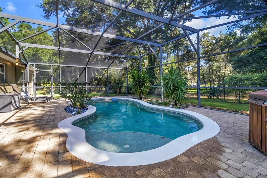 For Sale: $985,000 (4 beds, 3 baths, 2433 Square Feet)