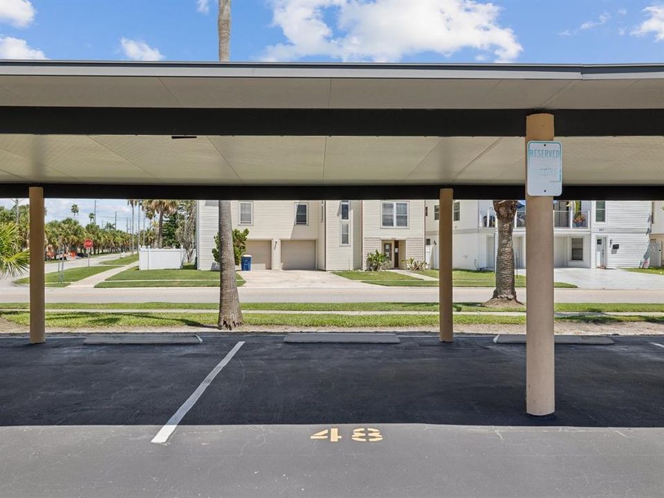 На продажу: $447,000 (1 спален, 1 ванн, 735 Квадратных фут)