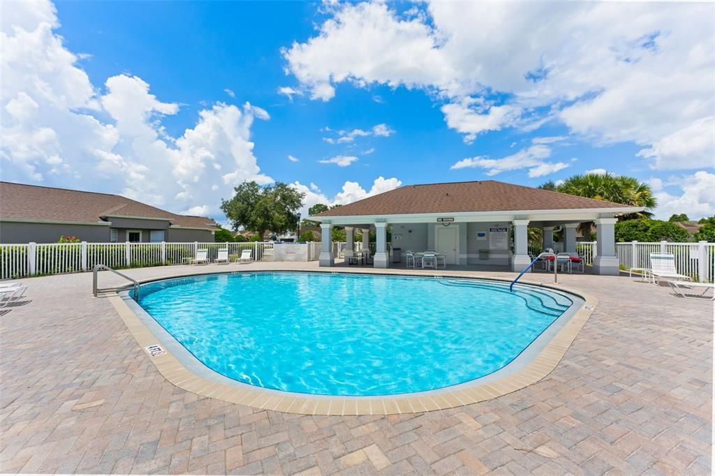 Active With Contract: $329,000 (3 beds, 2 baths, 1513 Square Feet)