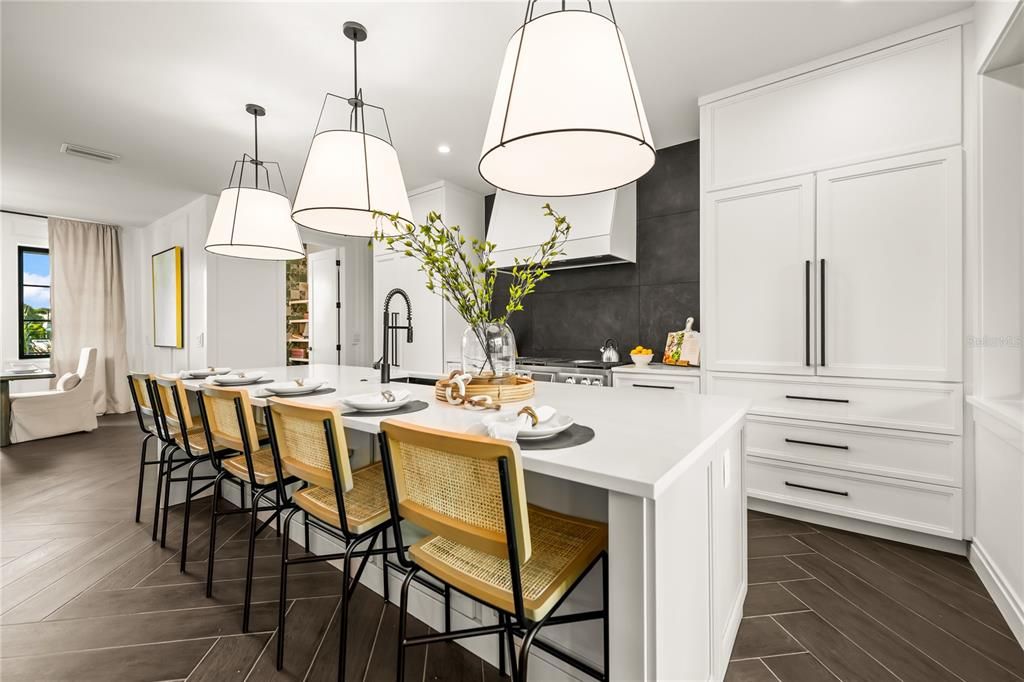 For Sale: $7,500,000 (6 beds, 6 baths, 6500 Square Feet)