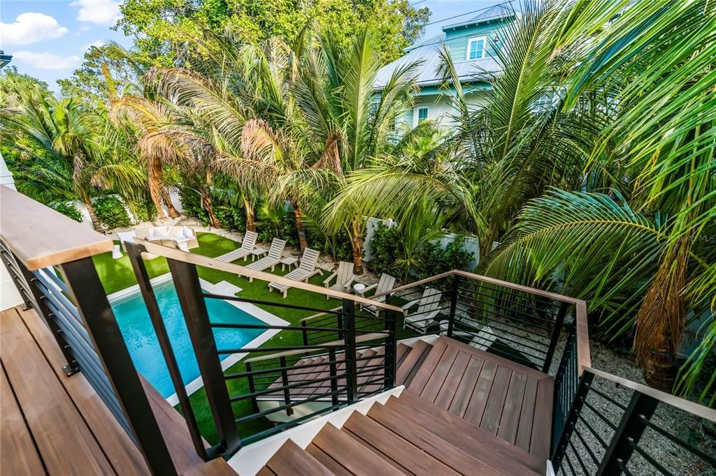 For Sale: $7,500,000 (6 beds, 6 baths, 6500 Square Feet)