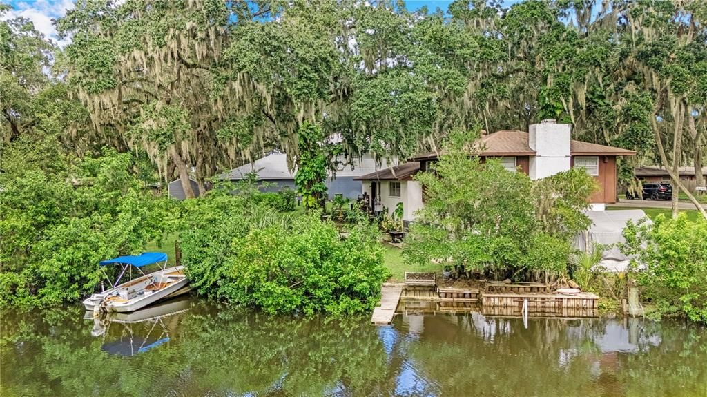 На продажу: $455,000 (3 спален, 2 ванн, 1570 Квадратных фут)