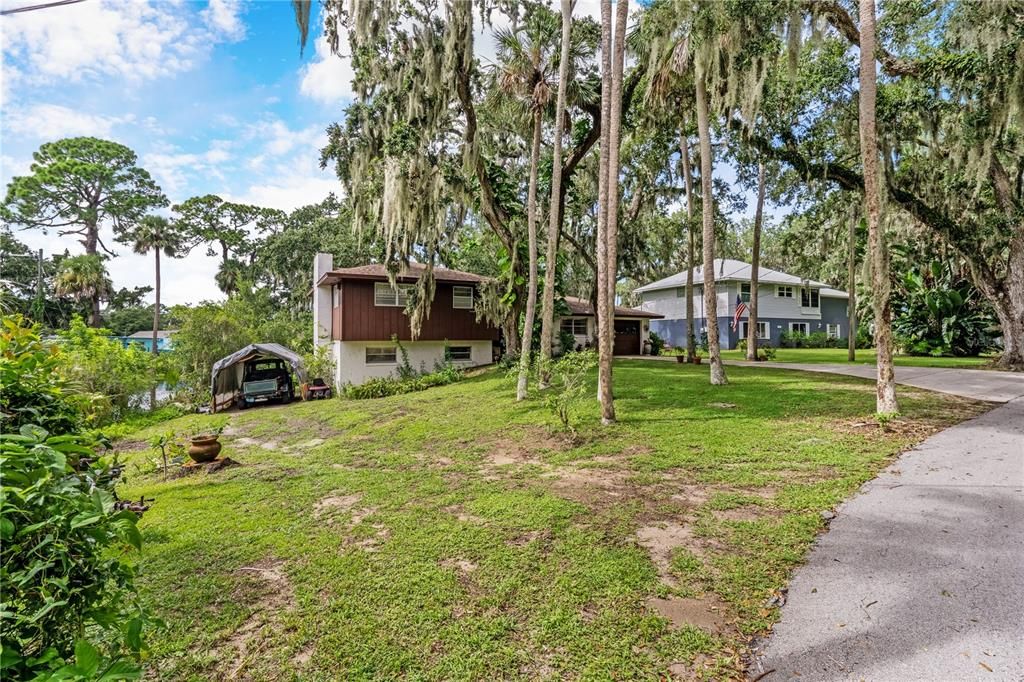 На продажу: $455,000 (3 спален, 2 ванн, 1570 Квадратных фут)