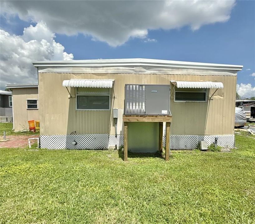 For Sale: $85,000 (2 beds, 1 baths, 1088 Square Feet)