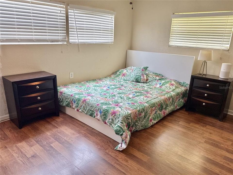 For Sale: $85,000 (2 beds, 1 baths, 1088 Square Feet)