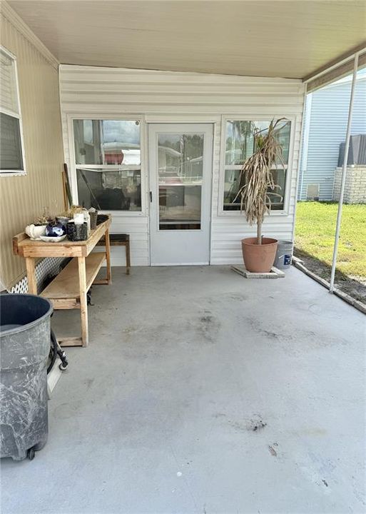 For Sale: $85,000 (2 beds, 1 baths, 1088 Square Feet)