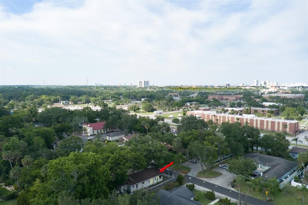 待售: $199,000 (4 贝兹, 0 浴室, 2132 平方英尺)