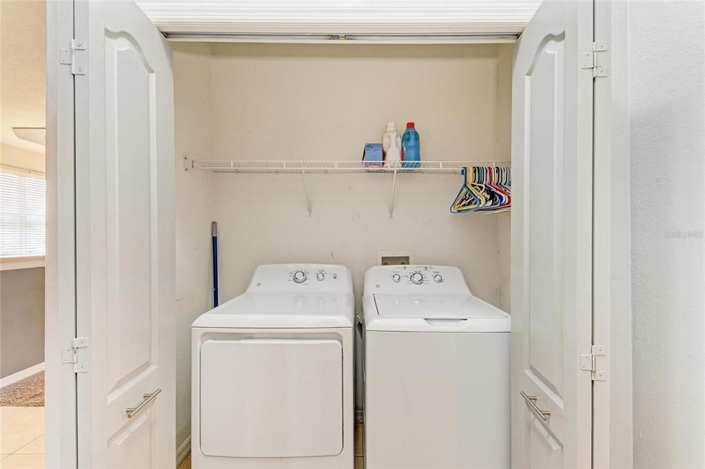 Под контрактом: $379,500 (2 спален, 2 ванн, 1603 Квадратных фут)