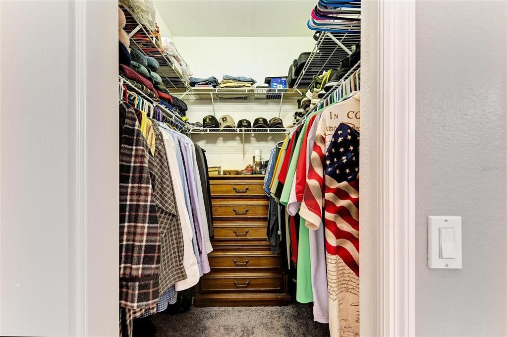 Под контрактом: $379,500 (2 спален, 2 ванн, 1603 Квадратных фут)