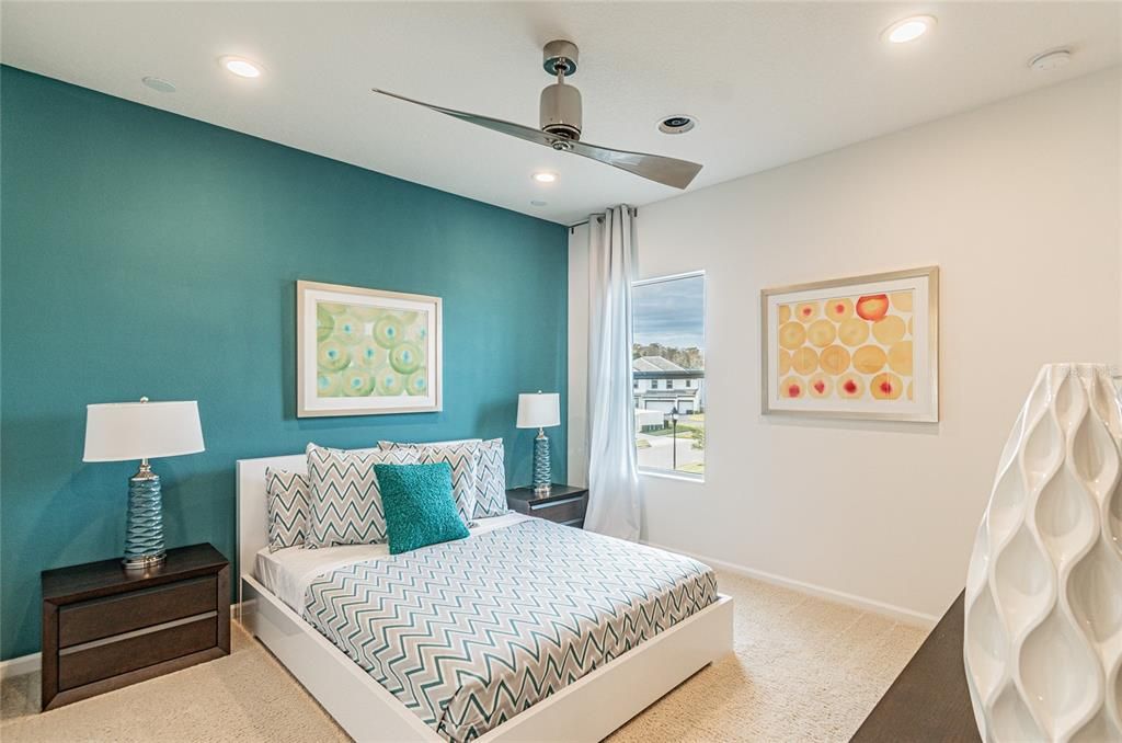 Activo con contrato: $815,000 (7 camas, 7 baños, 4014 Pies cuadrados)