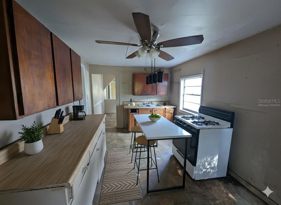 En Venta: $109,900 (2 camas, 1 baños, 848 Pies cuadrados)