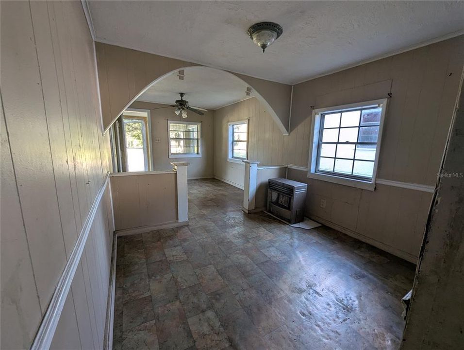 En Venta: $109,900 (2 camas, 1 baños, 848 Pies cuadrados)