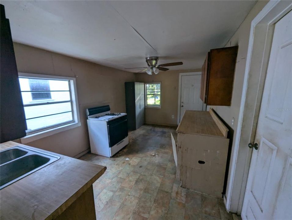 En Venta: $109,900 (2 camas, 1 baños, 848 Pies cuadrados)