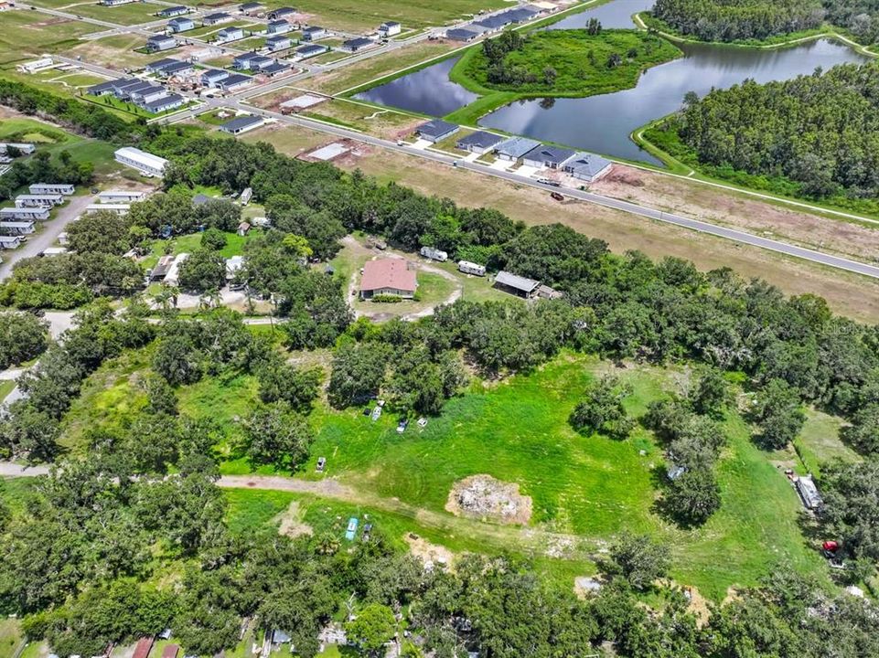 待售: $1,500,000 (4.30 acres)