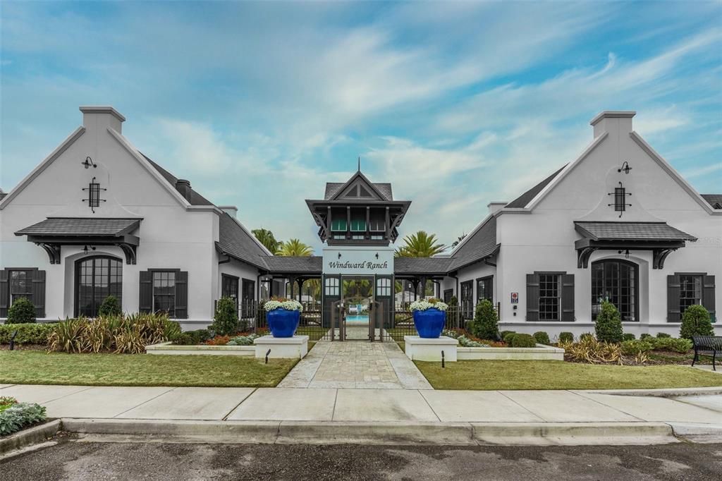 For Sale: $549,000 (4 beds, 3 baths, 2660 Square Feet)