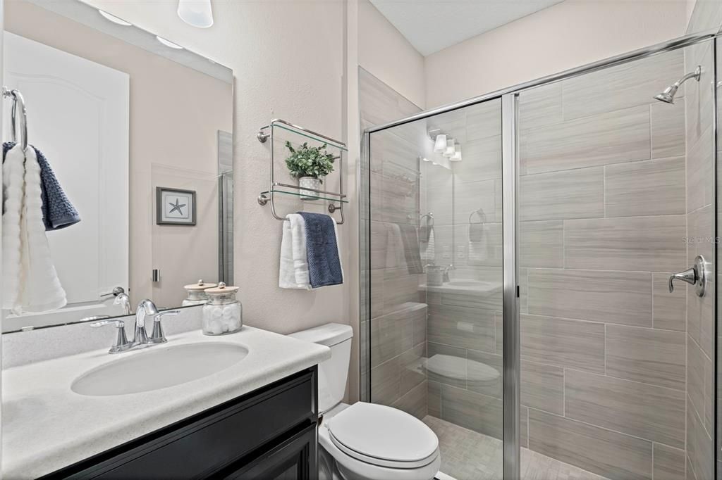 For Sale: $549,000 (4 beds, 3 baths, 2660 Square Feet)