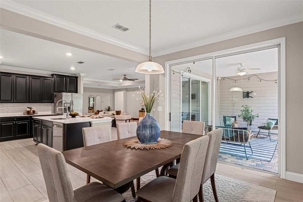 For Sale: $549,000 (4 beds, 3 baths, 2660 Square Feet)