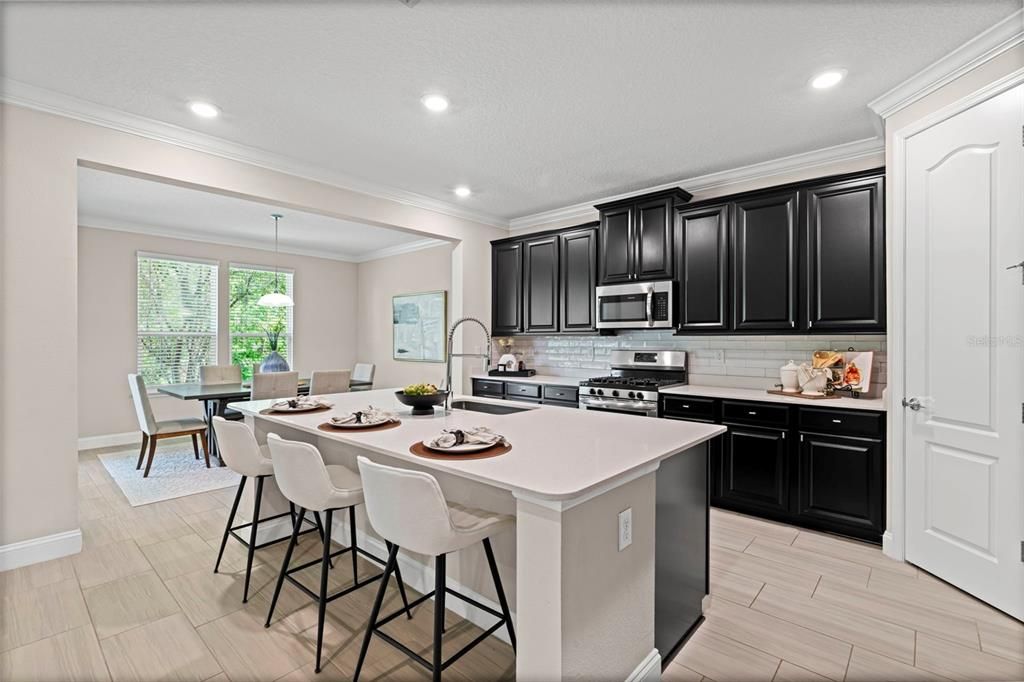 For Sale: $549,000 (4 beds, 3 baths, 2660 Square Feet)