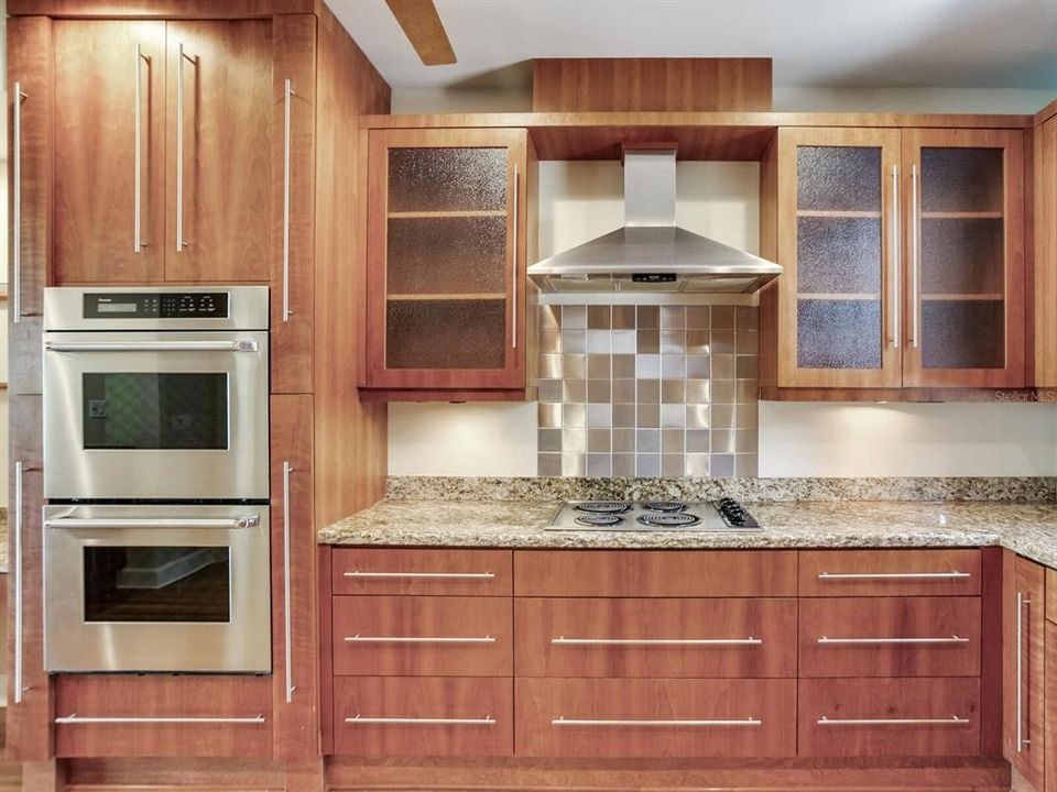 En Venta: $2,399,000 (3 camas, 4 baños, 3546 Pies cuadrados)