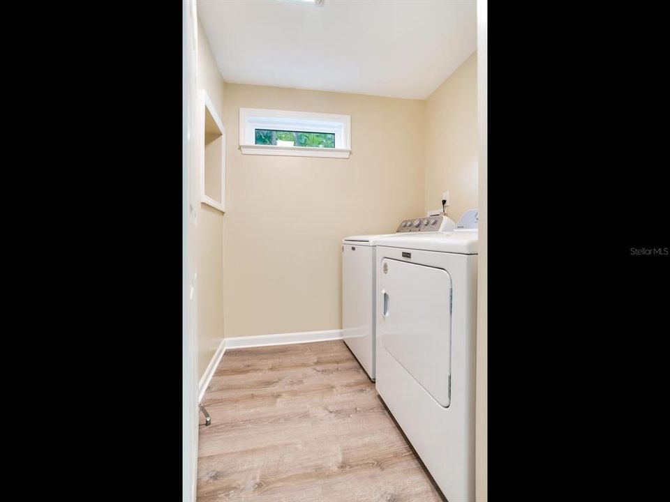 En Venta: $2,399,000 (3 camas, 4 baños, 3546 Pies cuadrados)