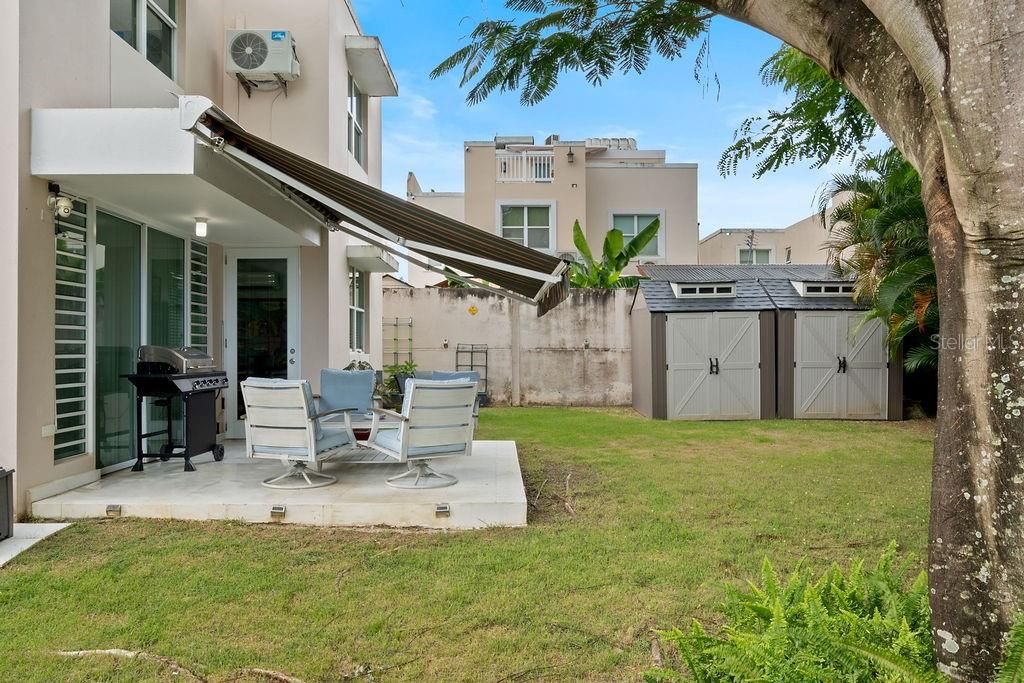 En Venta: $560,000 (4 camas, 3 baños, 4927 Pies cuadrados)