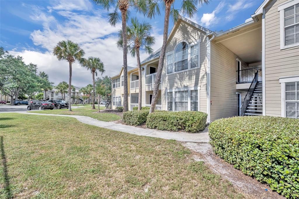 Active With Contract: $95,000 (1 beds, 1 baths, 627 Square Feet)
