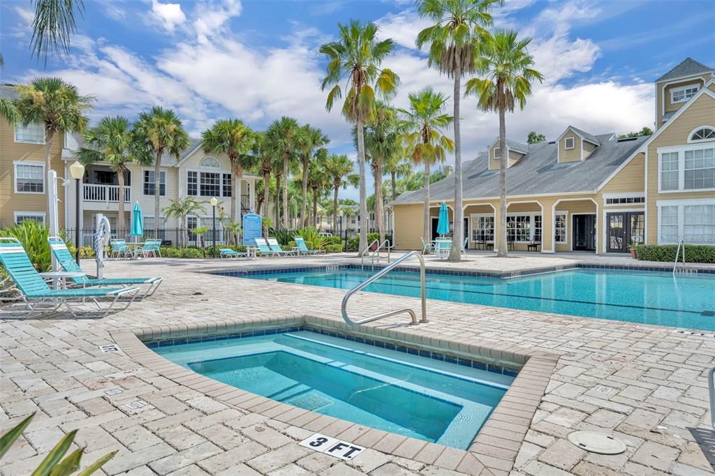 Active With Contract: $95,000 (1 beds, 1 baths, 627 Square Feet)