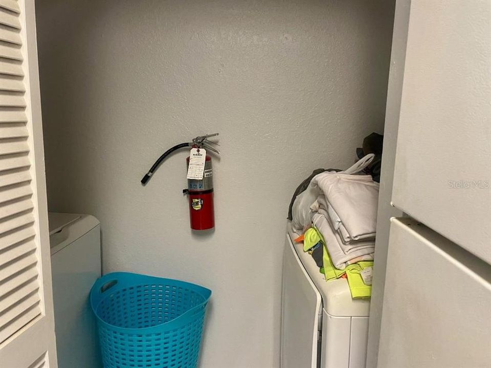 Active With Contract: $95,000 (1 beds, 1 baths, 627 Square Feet)