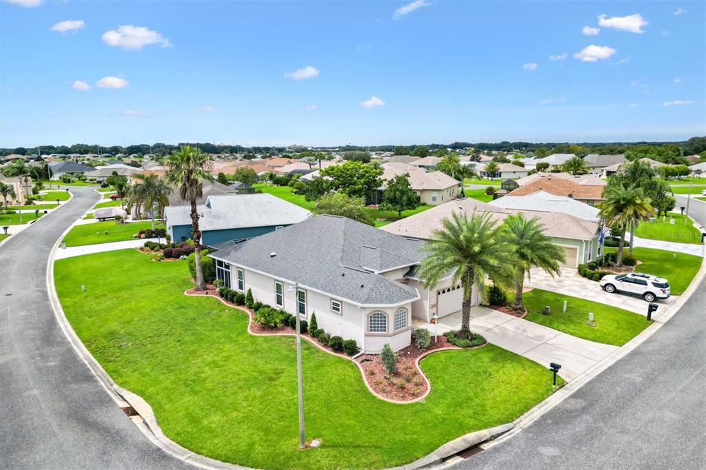 合同活跃: $359,900 (3 贝兹, 2 浴室, 1990 平方英尺)