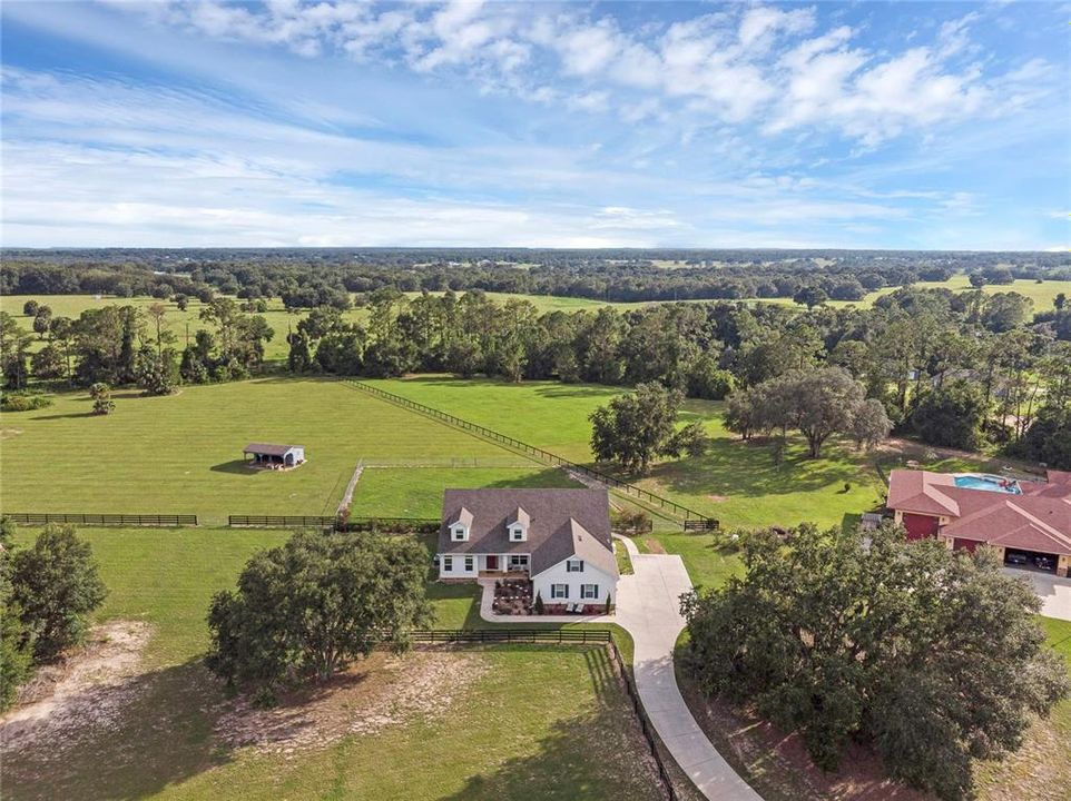 En Venta: $1,063,000 (5 camas, 3 baños, 3502 Pies cuadrados)