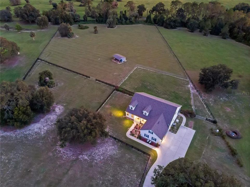 En Venta: $1,063,000 (5 camas, 3 baños, 3502 Pies cuadrados)