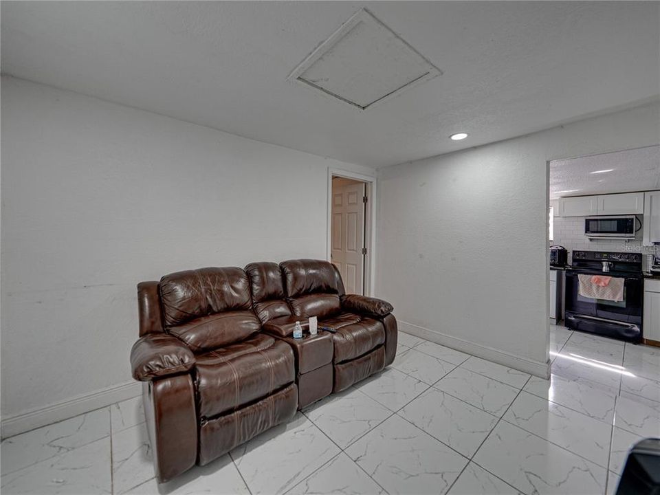 For Sale: $870,000 (4 beds, 3 baths, 3814 Square Feet)