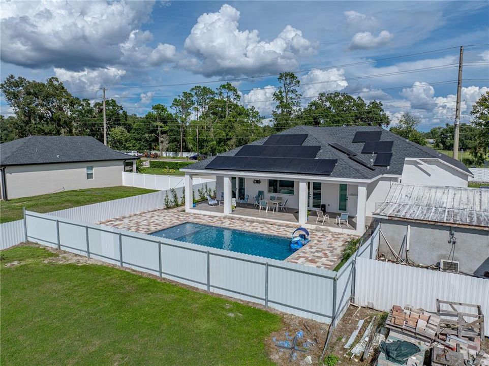 For Sale: $870,000 (4 beds, 3 baths, 3814 Square Feet)