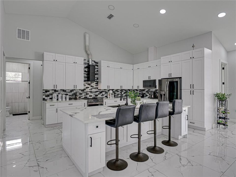 For Sale: $870,000 (4 beds, 3 baths, 3814 Square Feet)