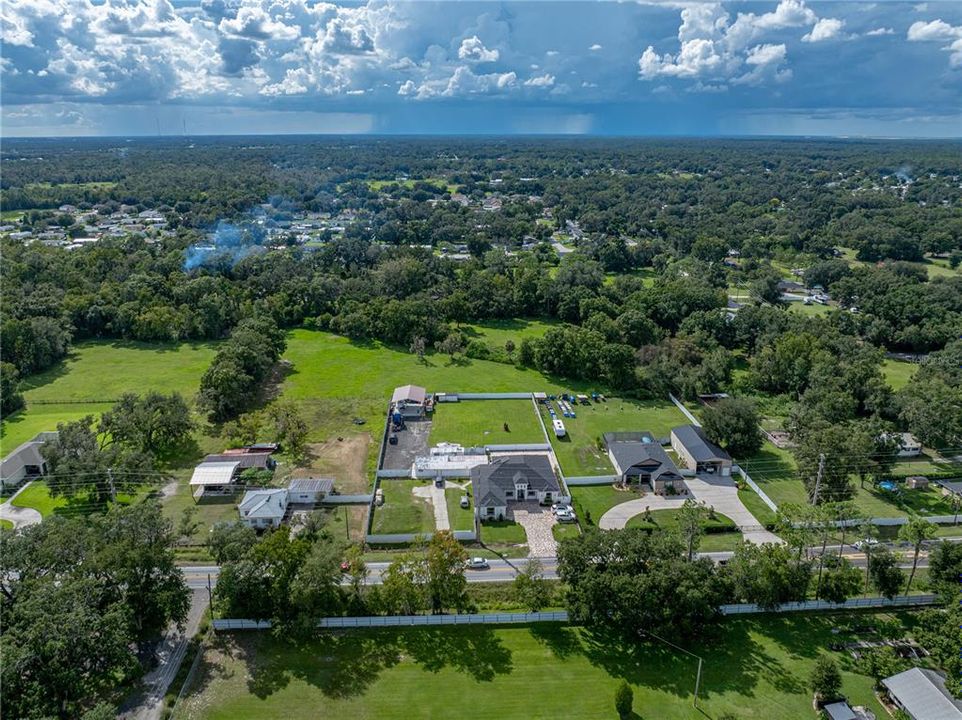 For Sale: $870,000 (4 beds, 3 baths, 3814 Square Feet)