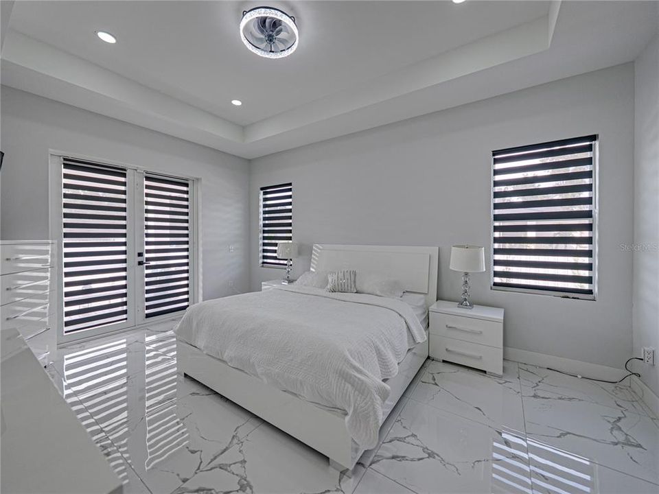 For Sale: $870,000 (4 beds, 3 baths, 3814 Square Feet)